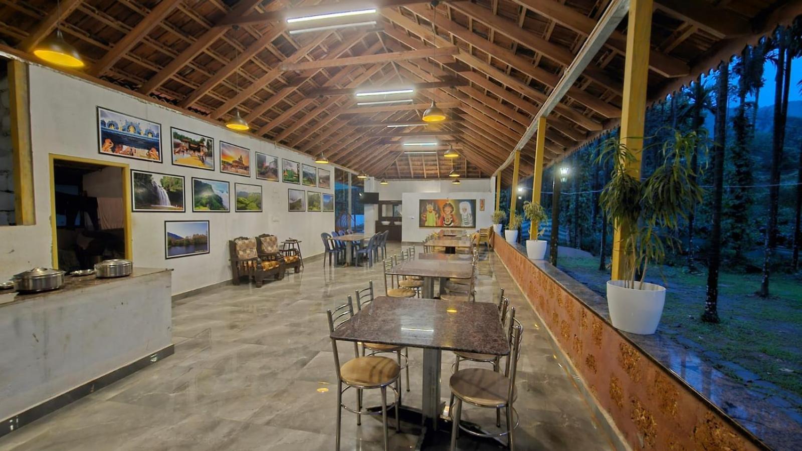 Parampara Resort Chikmagalur Kalasa Exterior photo